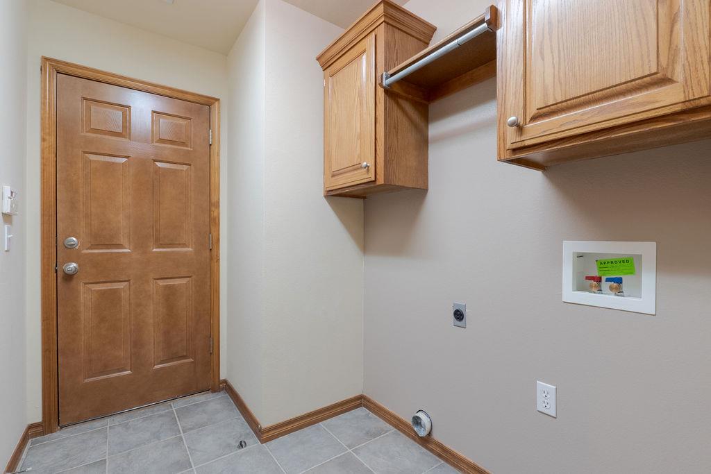 1714 Bridlewood Court Property Photo 36