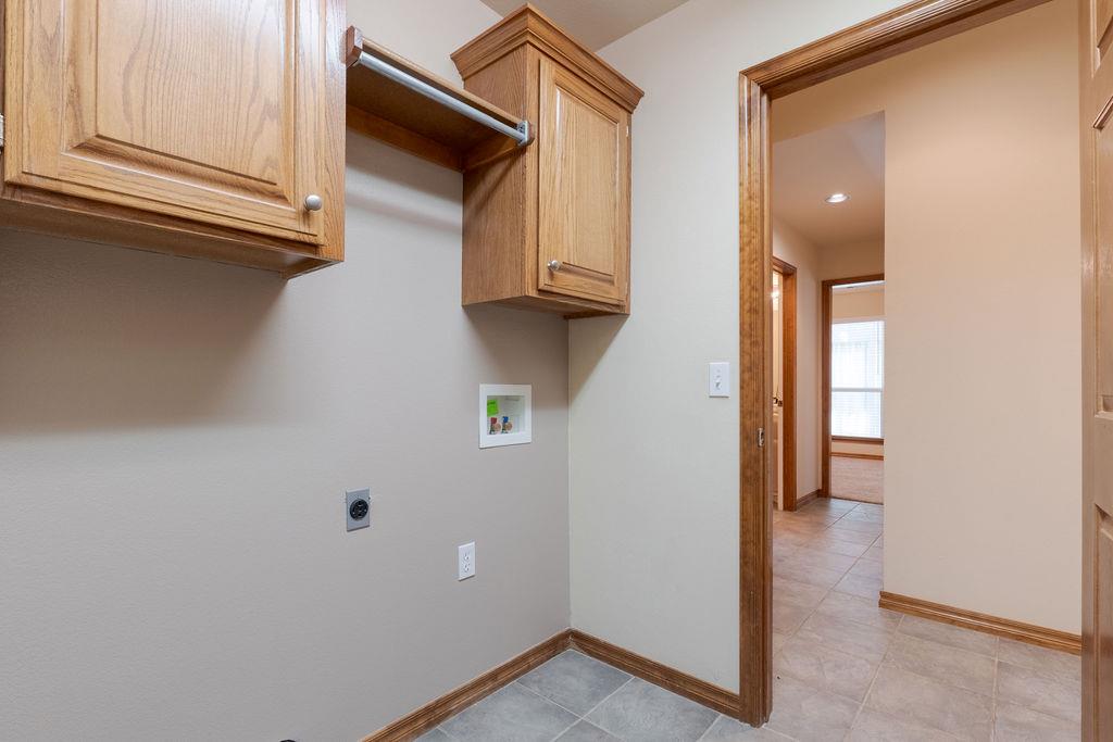 1714 Bridlewood Court Property Photo 37