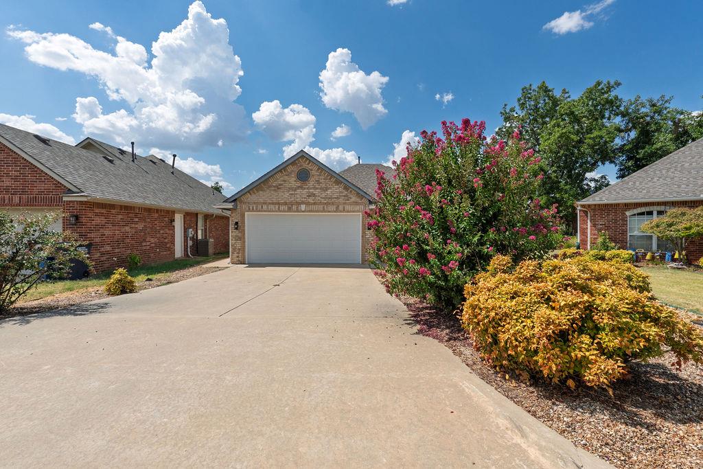 1714 Bridlewood Court Property Photo 46