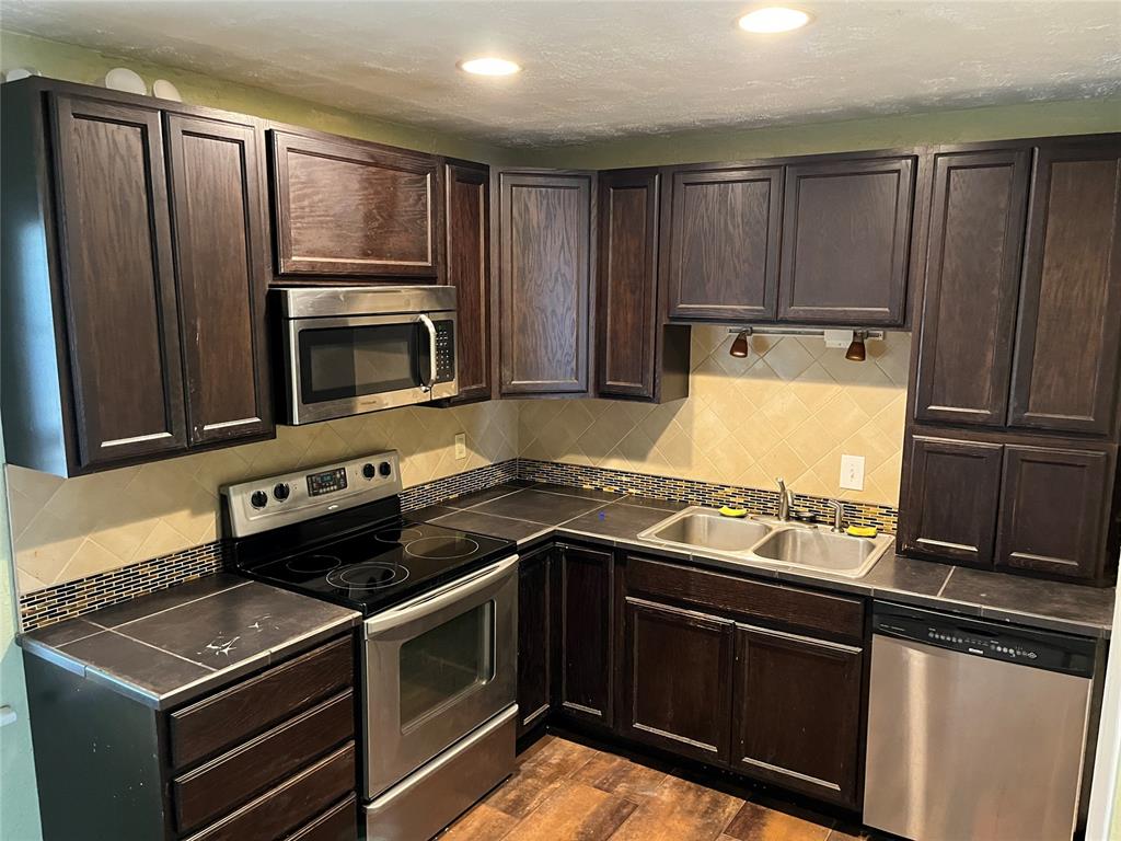 1519 S Windsor Way Property Photo 4