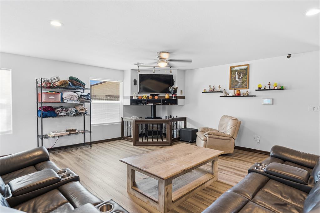 1601 Ward Road Property Photo 4