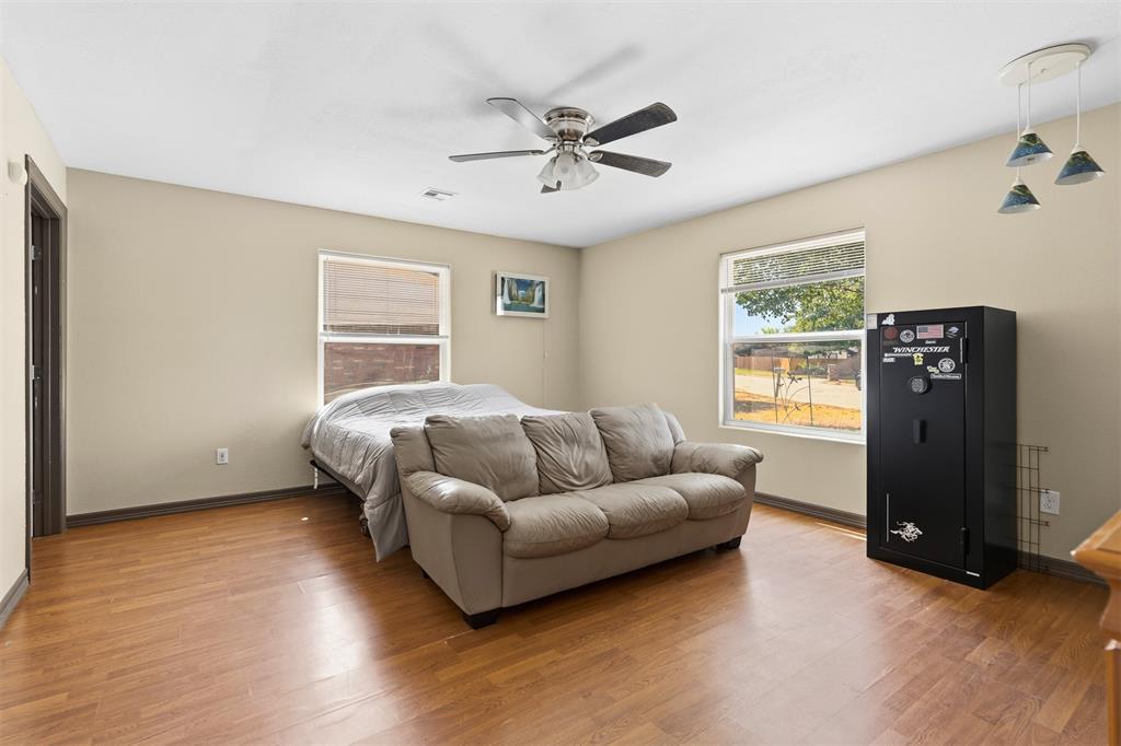1601 Ward Road Property Photo 18