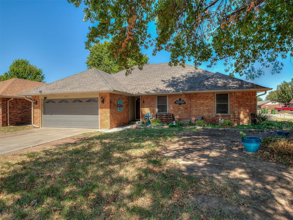 1425 Chimney Hill Road Property Photo 2