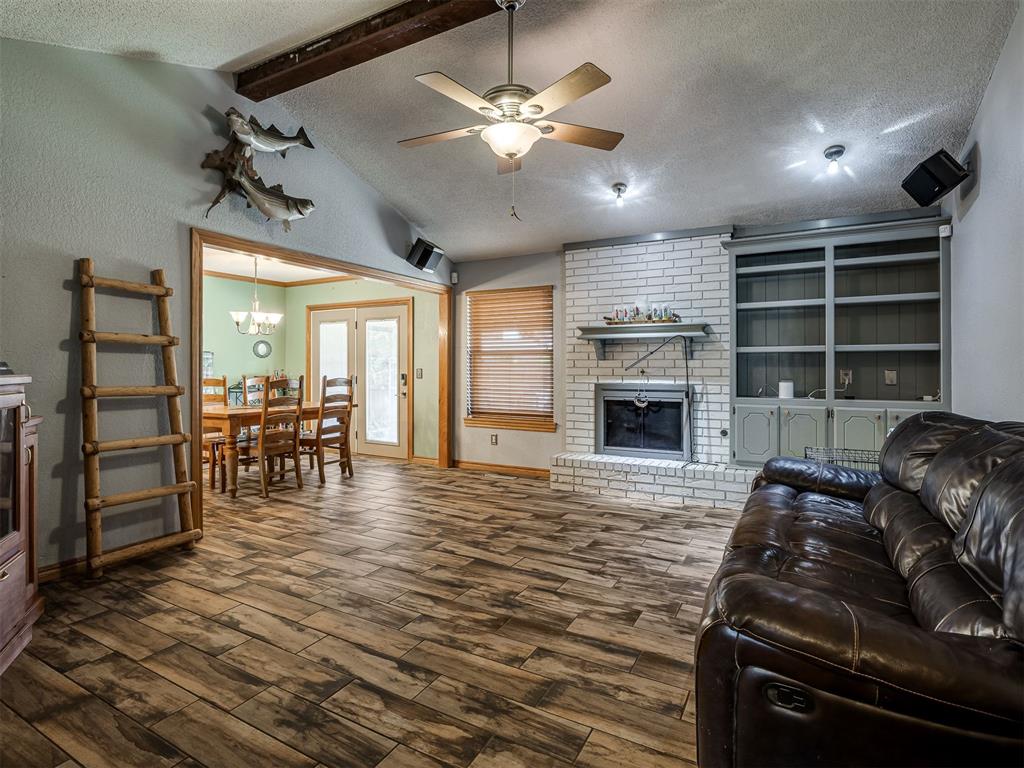 1425 Chimney Hill Road Property Photo 5