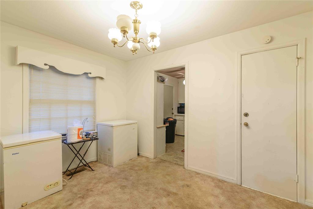 308 W Mimosa Drive Property Photo 4