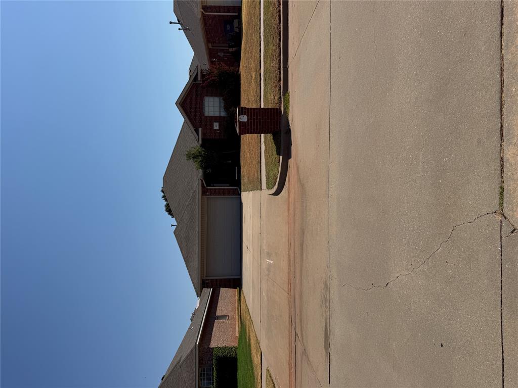 400 S Castle Ridge Lane Property Photo 1