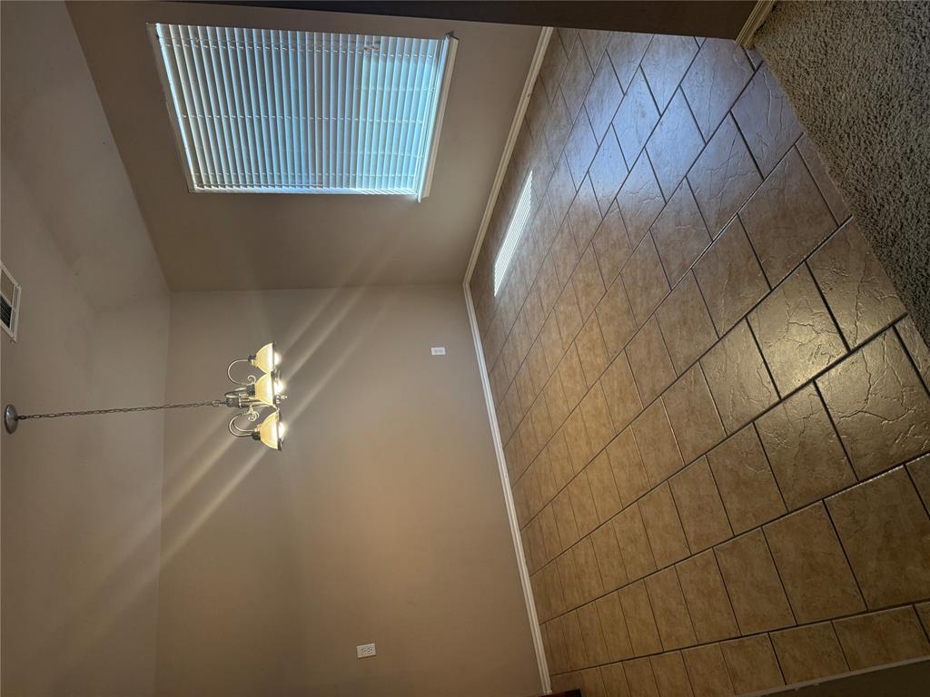 400 S Castle Ridge Lane Property Photo 6