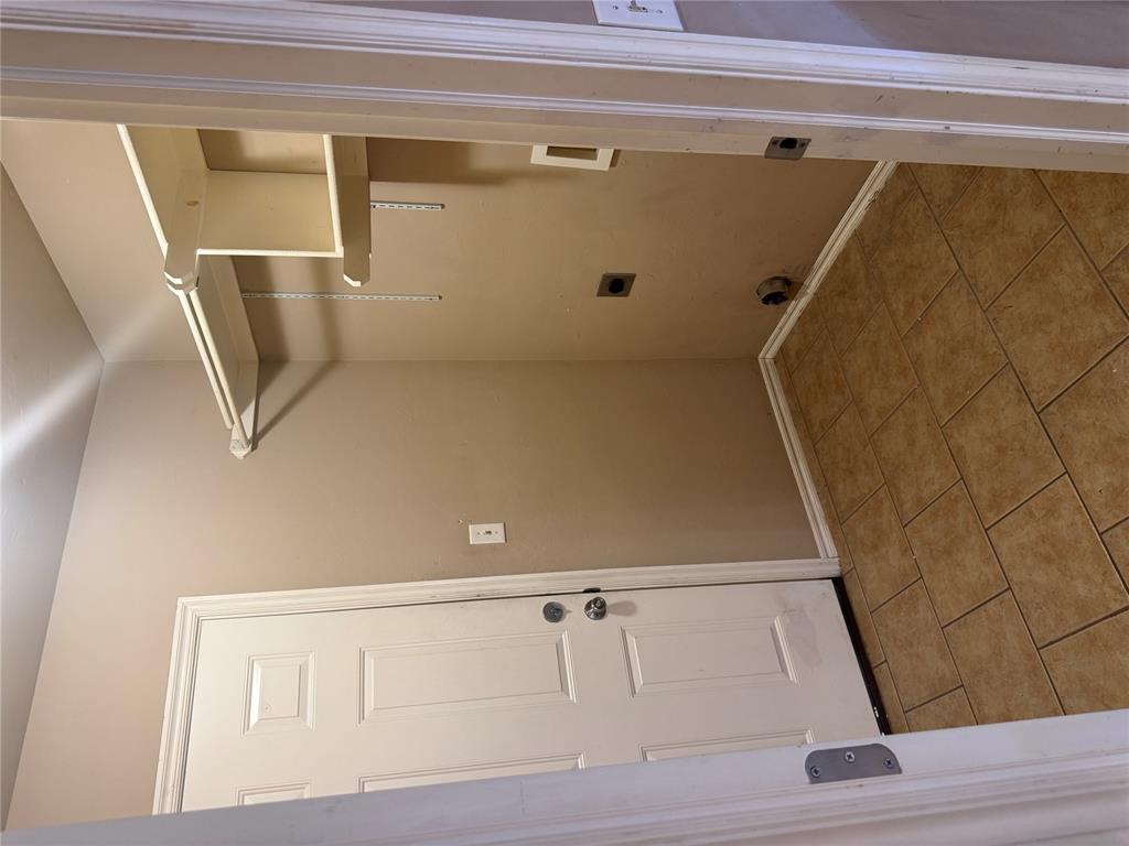 400 S Castle Ridge Lane Property Photo 9