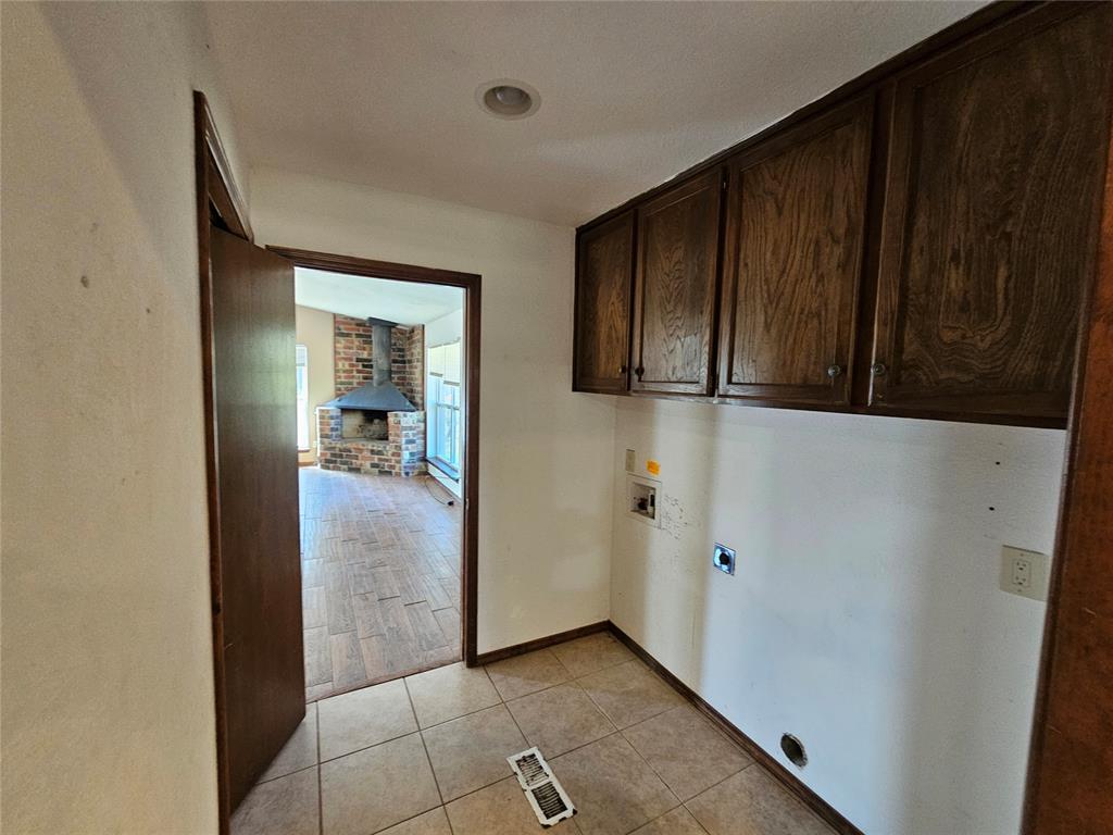 9811 Brush Creek Road Property Photo 9