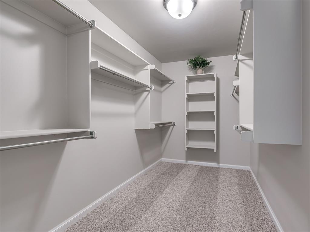 7720 Woods Edge Way Property Photo 28