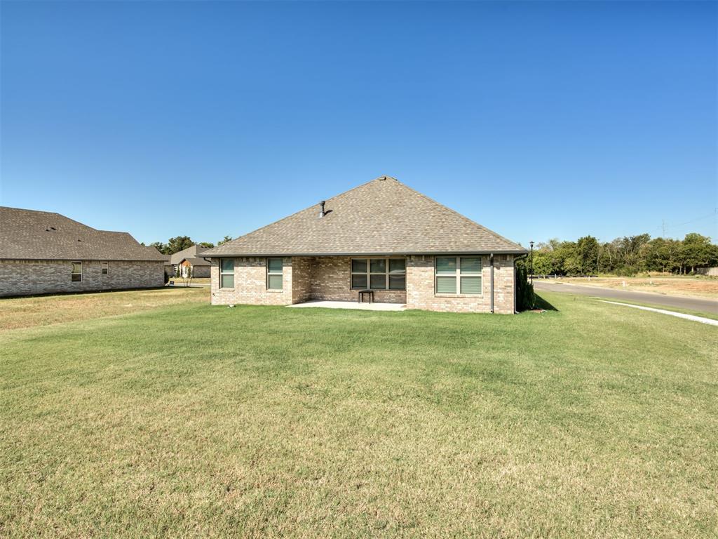 7720 Woods Edge Way Property Photo 44