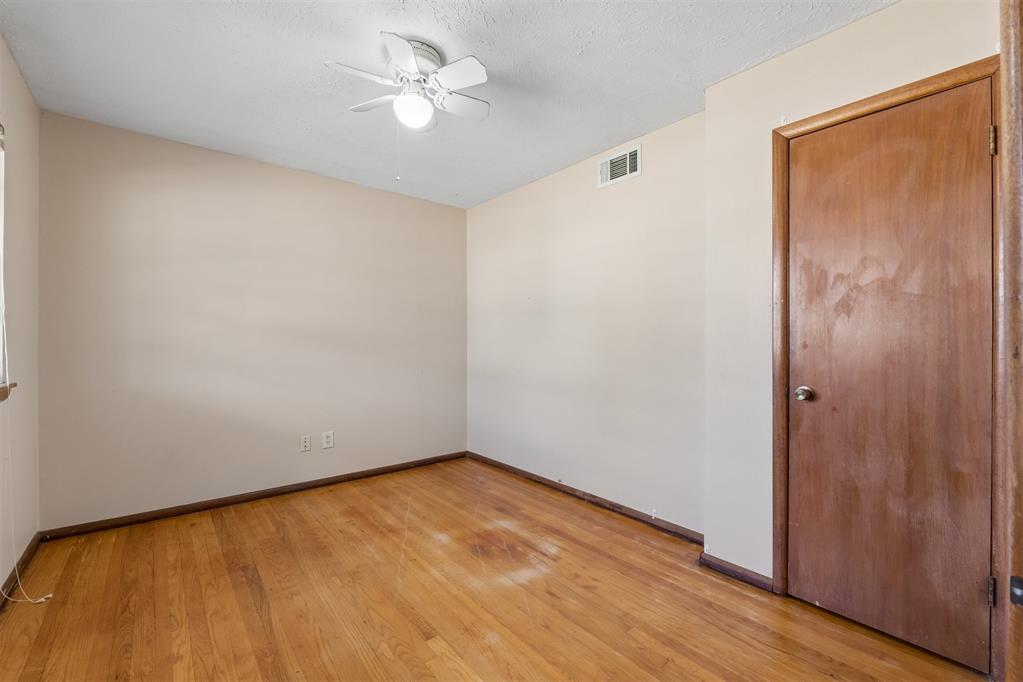 128 Leonard Lane Property Photo 7