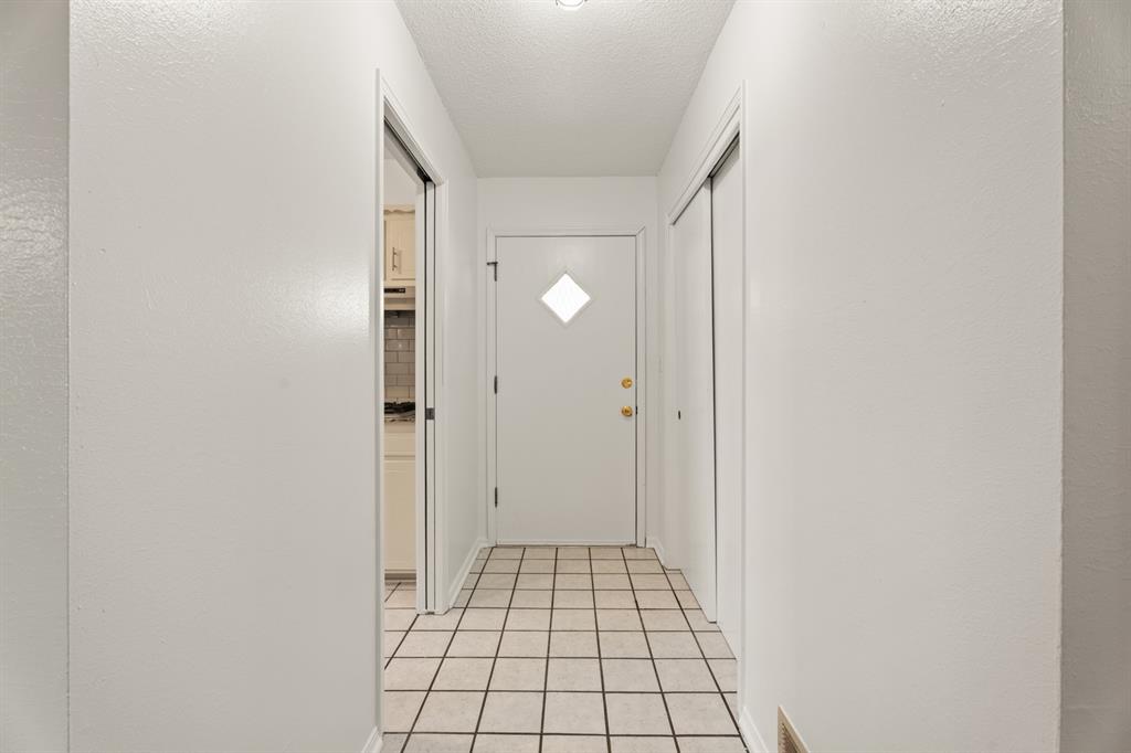3805 N Eagle Lane Property Photo 4