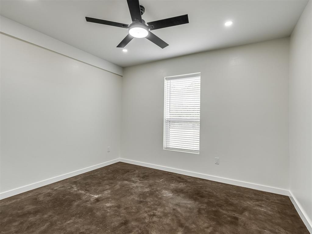 14 Hackney Drive Property Photo 24