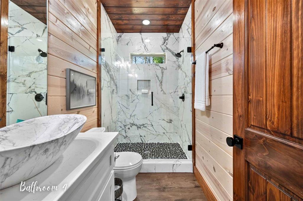 141 Hobie Cat Lane Property Photo 20