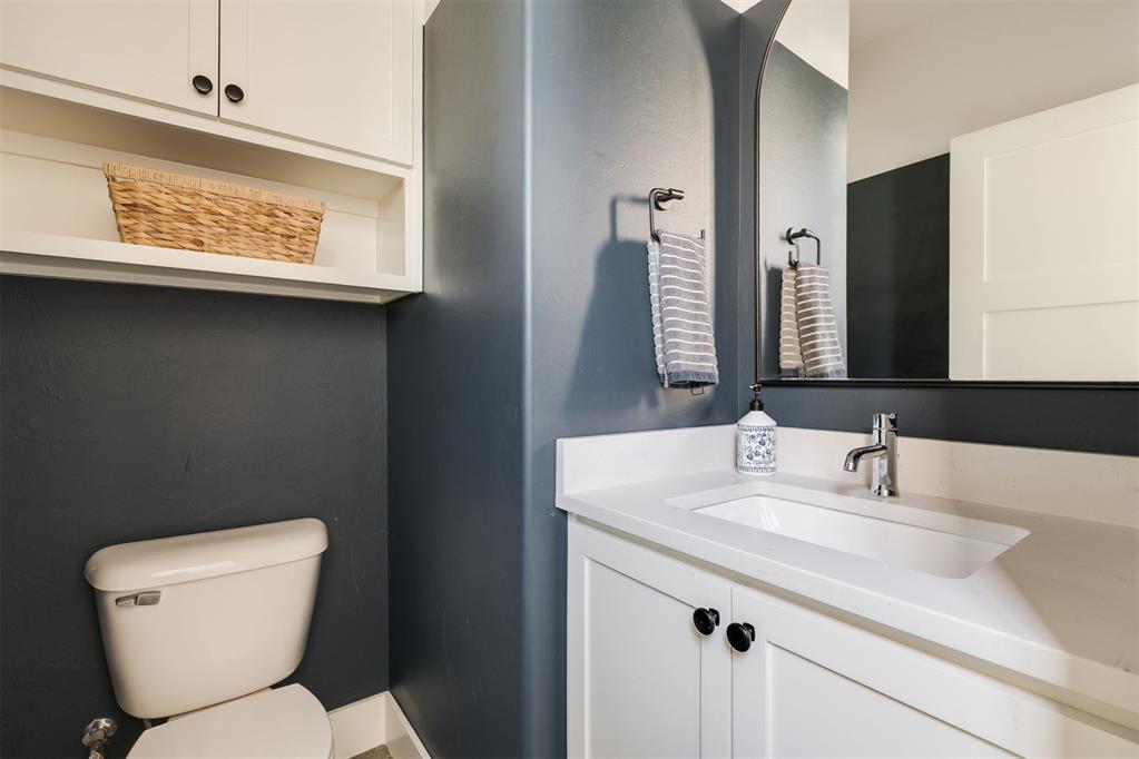 1805 Oso Avenue Property Photo 17