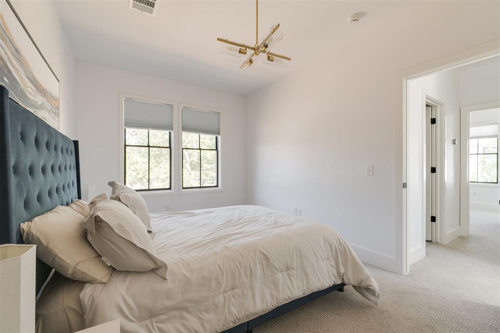 1805 Oso Avenue Property Photo 23