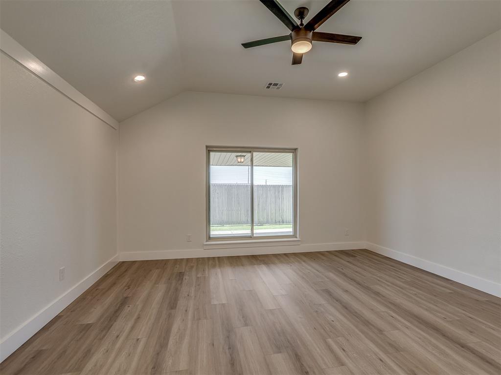 24 Sw 132nd Street Property Photo 22