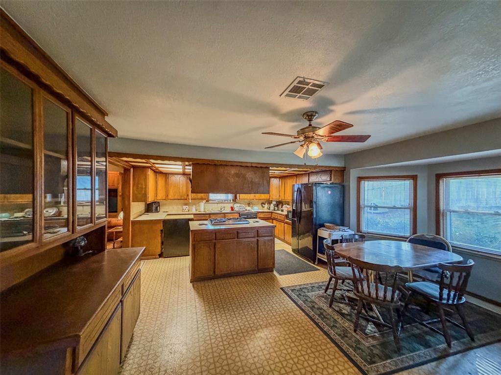8224 Kasbaum Lane Property Photo 10