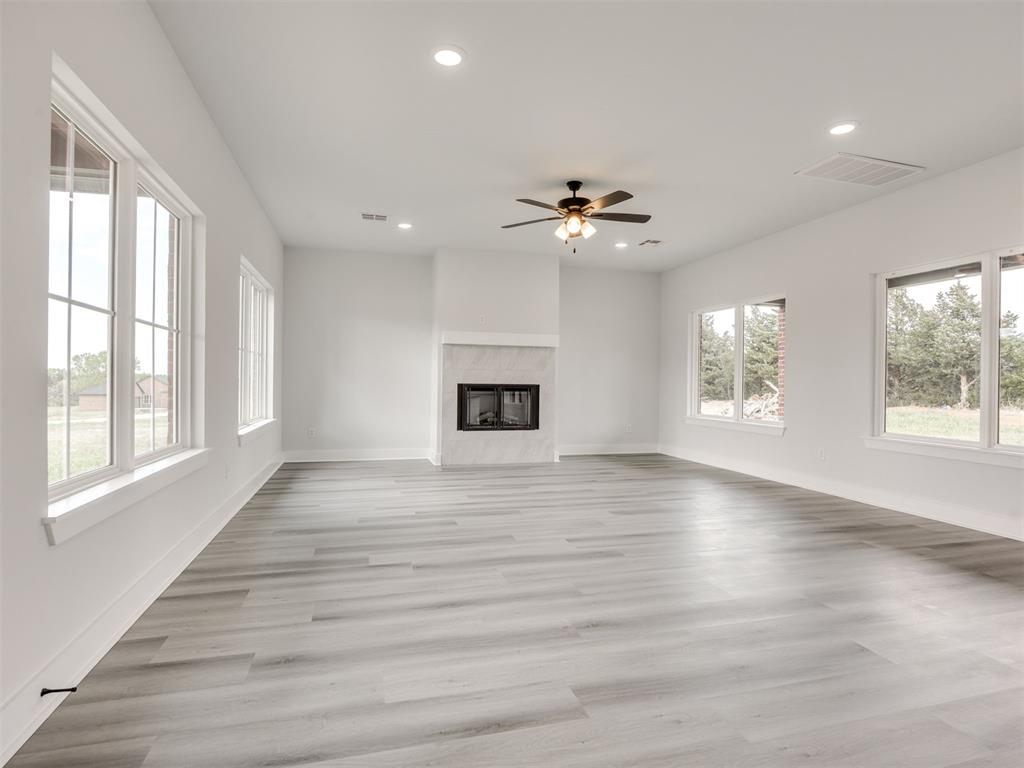 10190 S Meadows Lane Property Photo 4