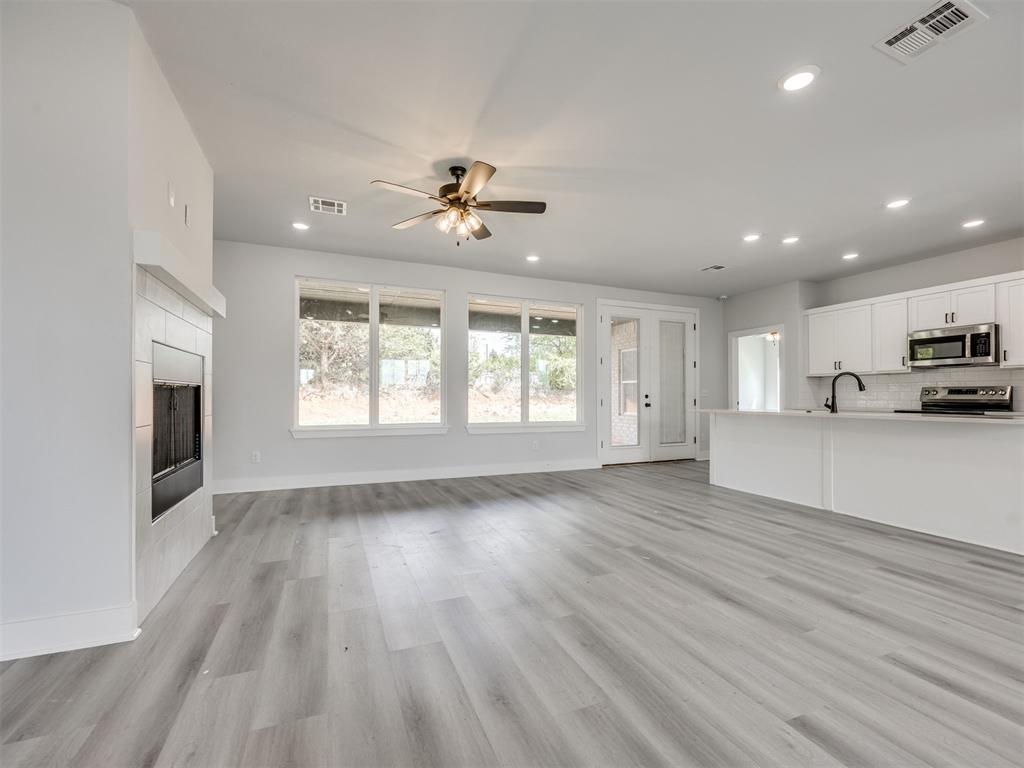 10130 S Meadows Lane Property Photo 11