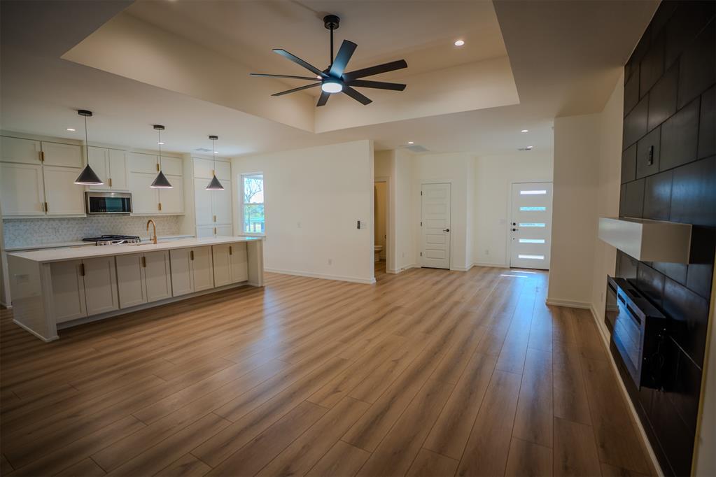 1907 Kalidy Drive Property Photo 4