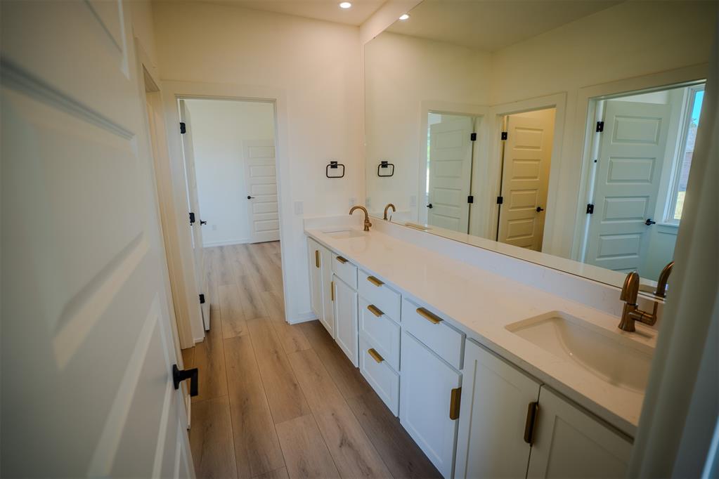 1907 Kalidy Drive Property Photo 19