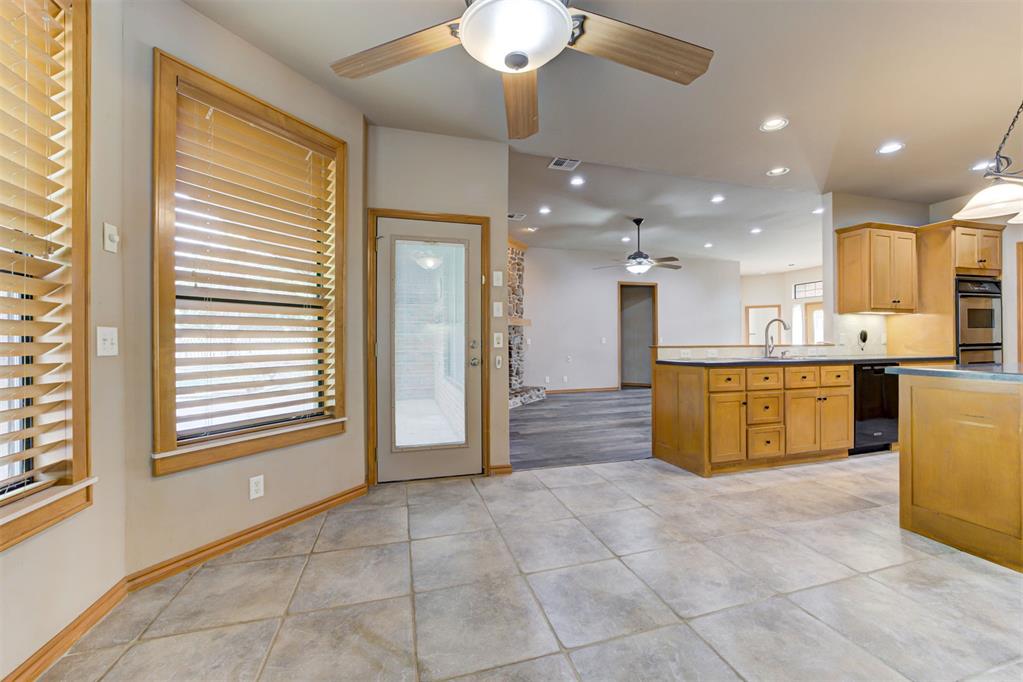 1772 Lake Shadows Court Property Photo 13