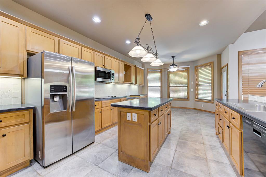 1772 Lake Shadows Court Property Photo 16