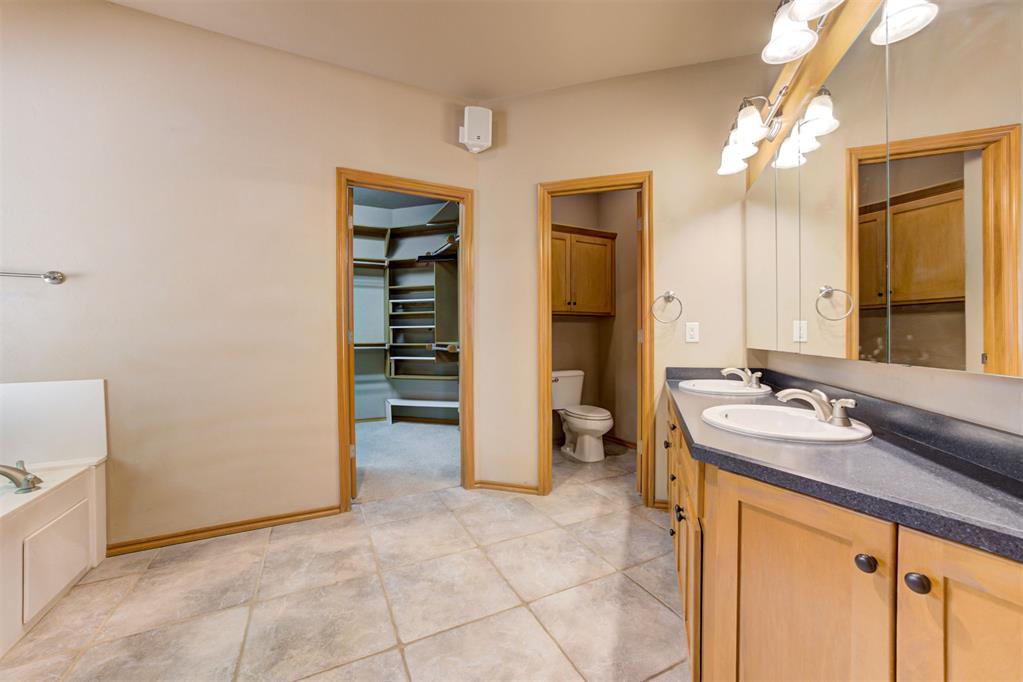 1772 Lake Shadows Court Property Photo 22