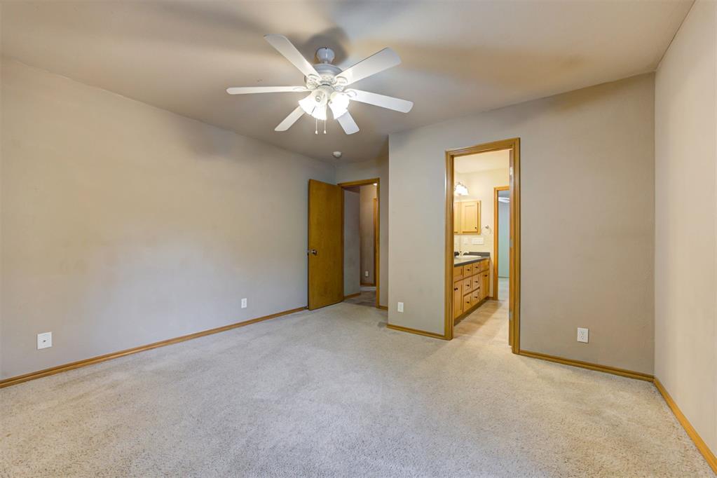1772 Lake Shadows Court Property Photo 24