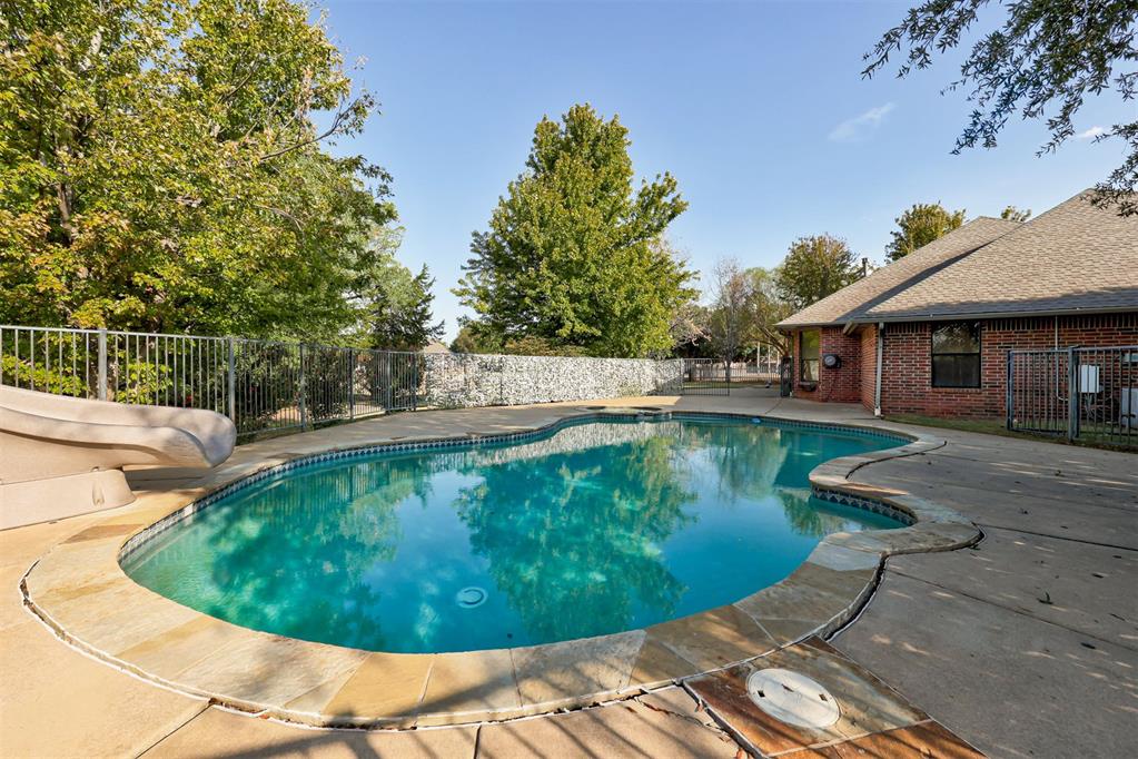 1772 Lake Shadows Court Property Photo 41