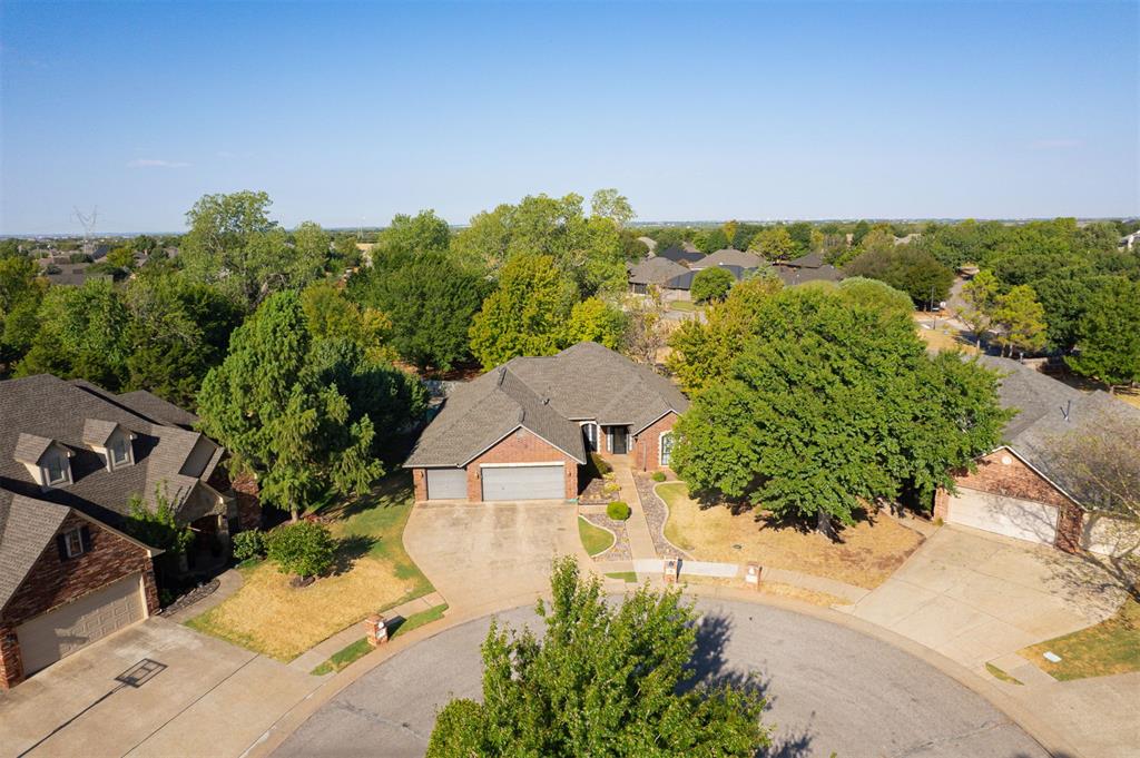 1772 Lake Shadows Court Property Photo 43