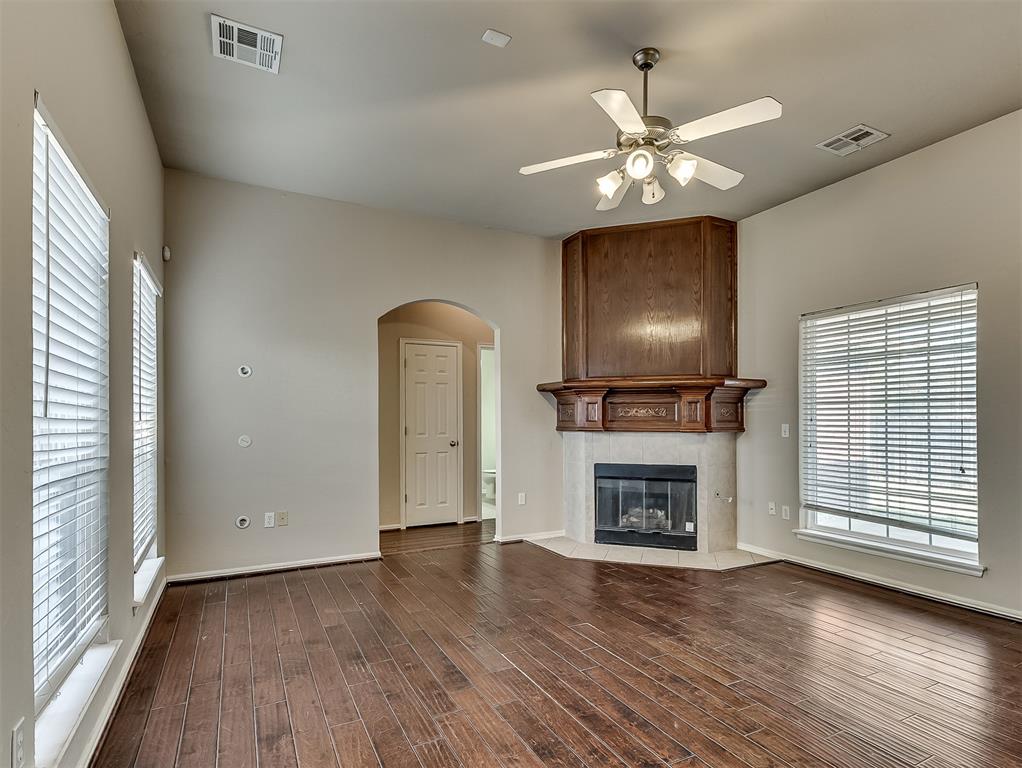 4303 Se 57th Street Property Photo 5