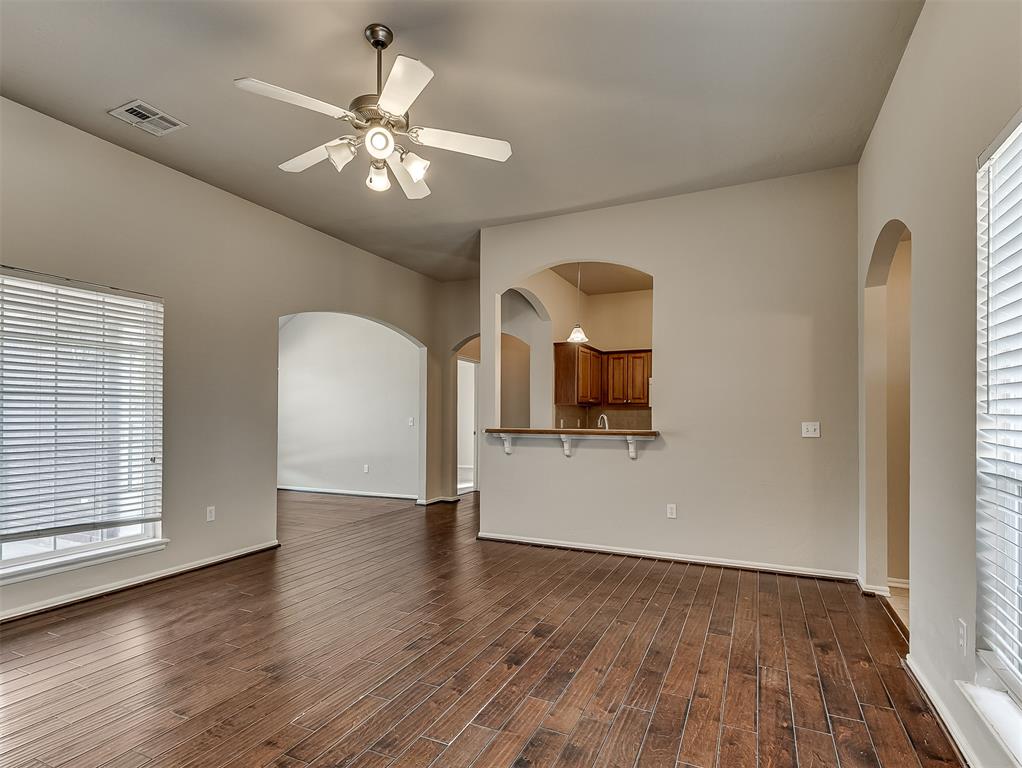 4303 Se 57th Street Property Photo 6