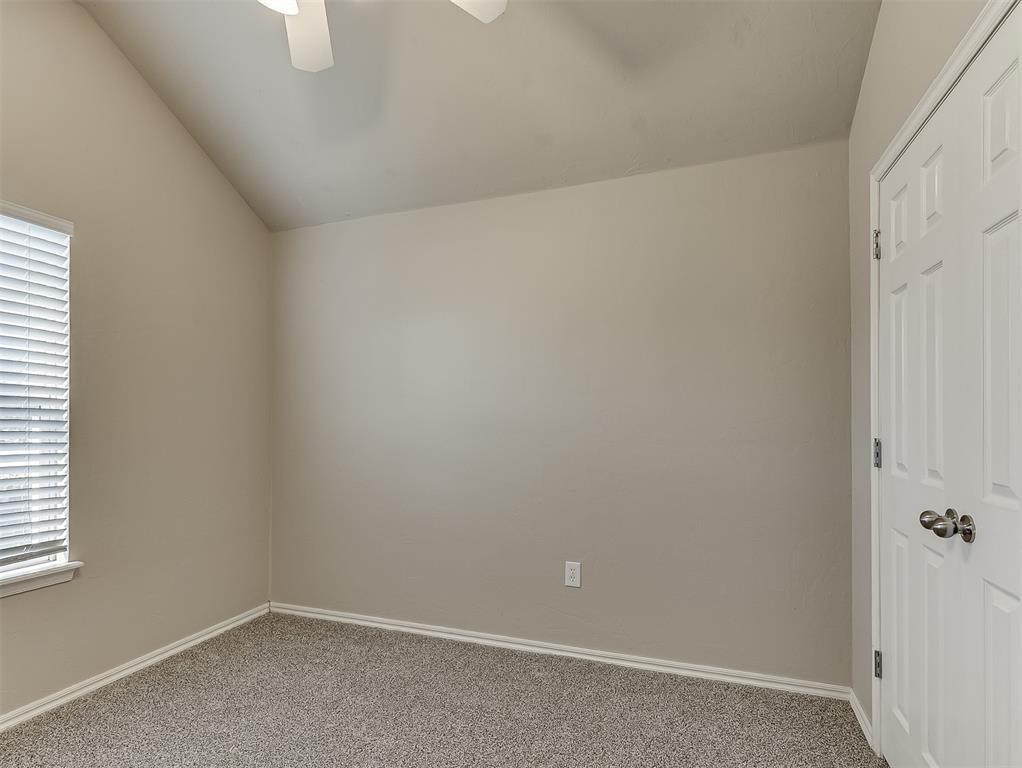 4303 Se 57th Street Property Photo 28