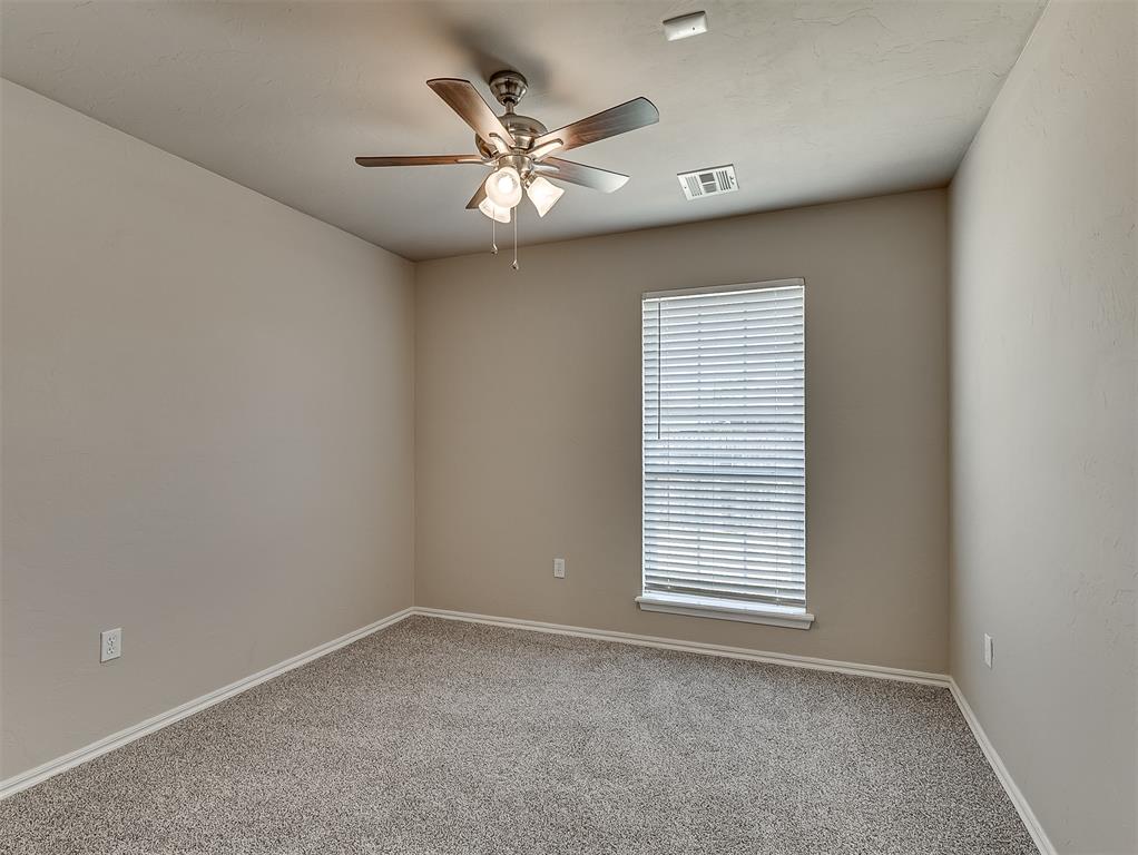 4303 Se 57th Street Property Photo 33