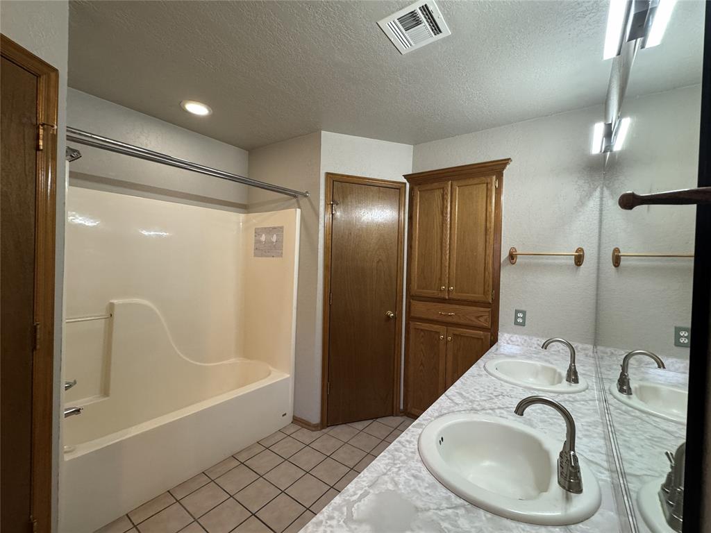 13320 Cayman Lane Property Photo 10