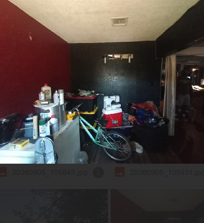 422 Nw Woodridge Street Property Photo 6