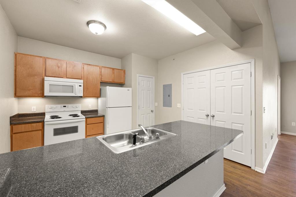 2200 Classen Boulevard 11-134 Property Photo 4