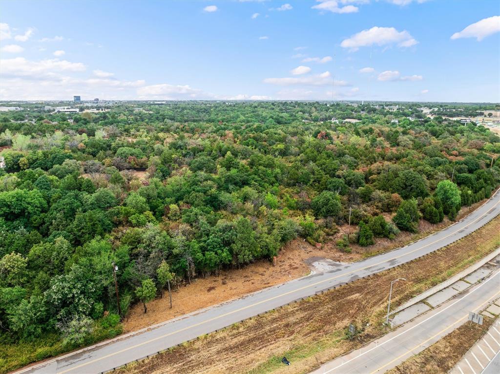 601 E I-44 Service Road Property Photo 5