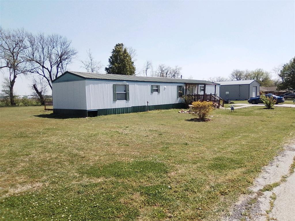 410 N N Avenue Property Photo 1