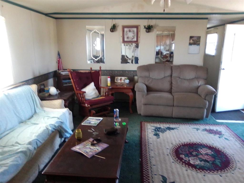 410 N N Avenue Property Photo 5