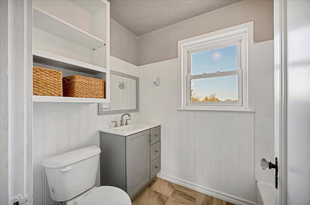 5550 Ne 50th Street Property Photo 45