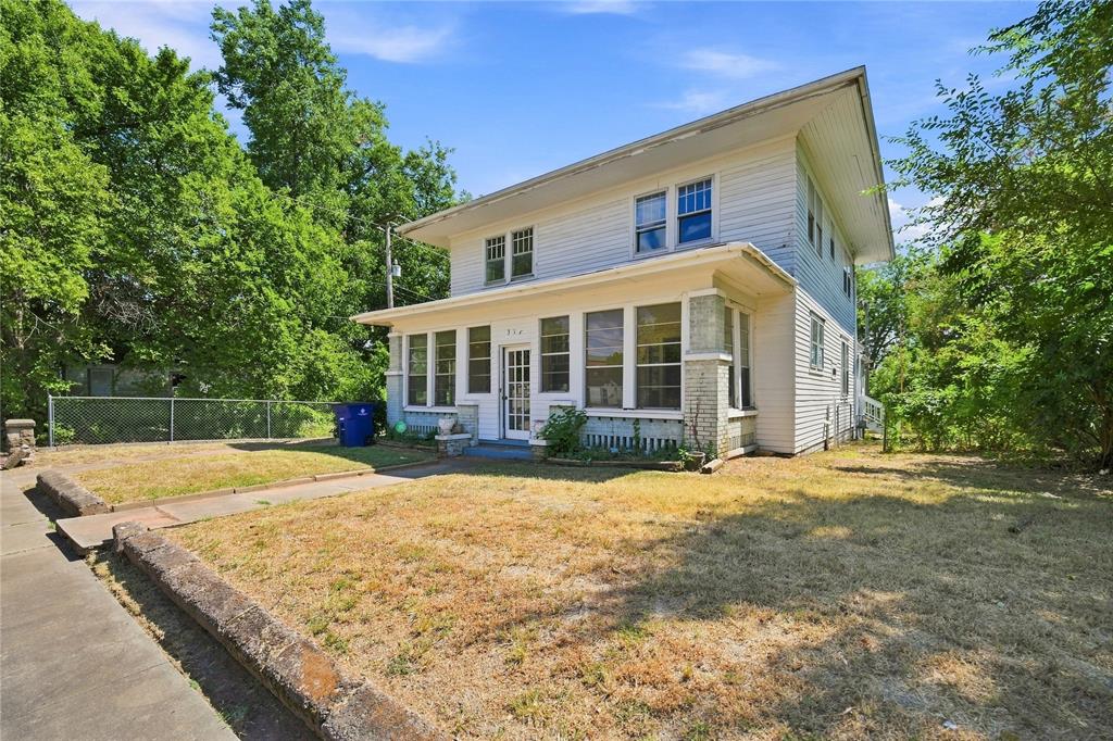 315 W Vilas Avenue Property Photo 3