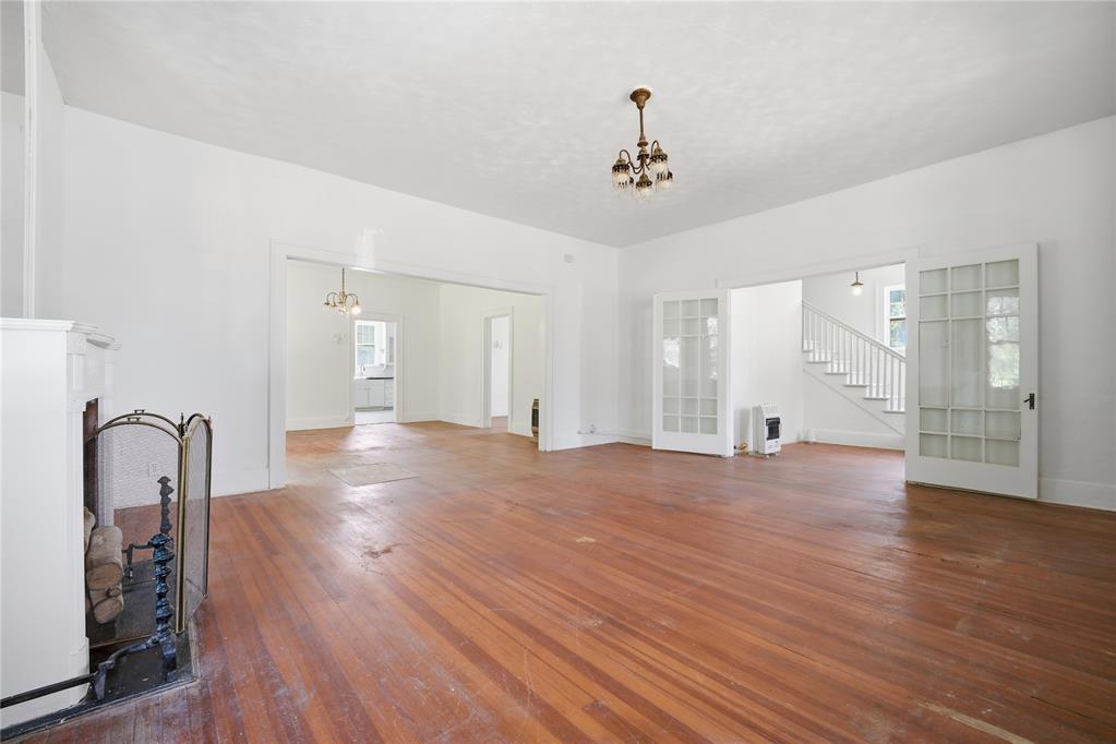 315 W Vilas Avenue Property Photo 8
