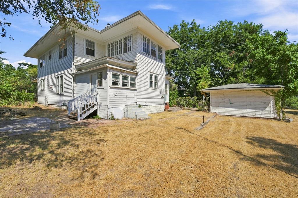 315 W Vilas Avenue Property Photo 23
