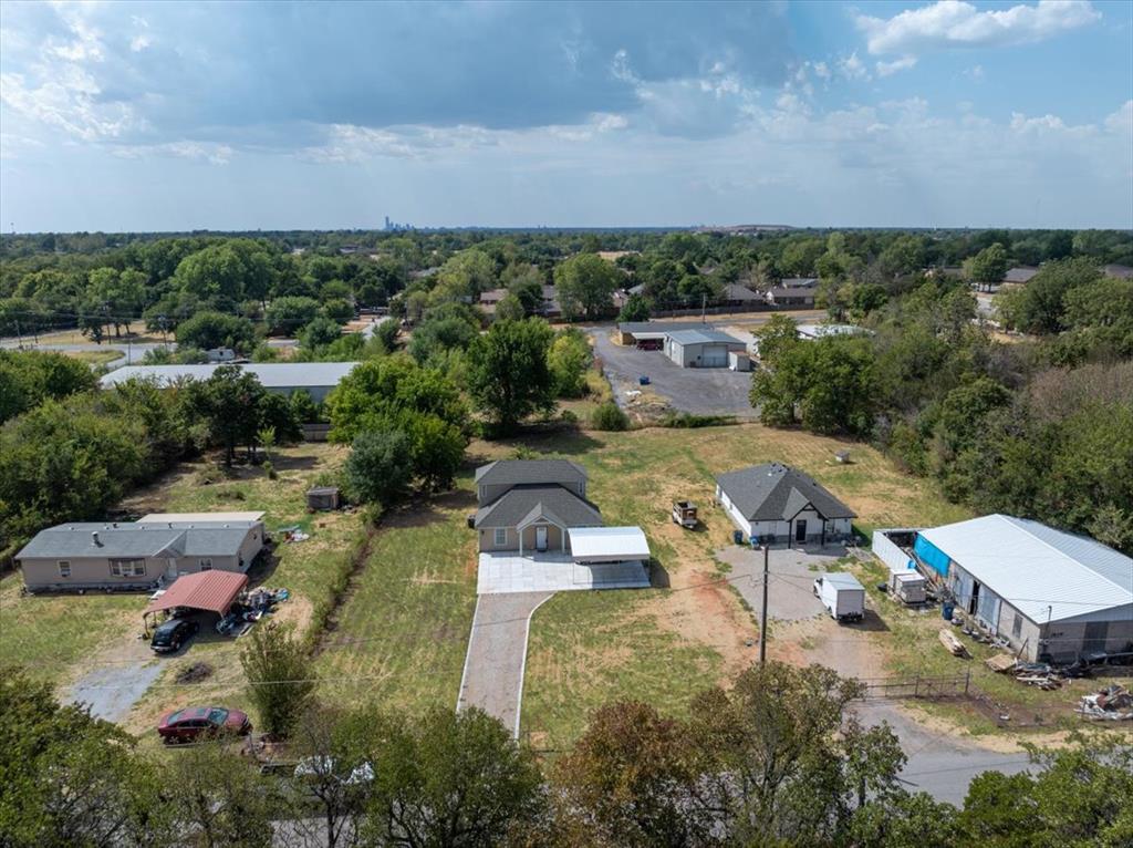 1825 N Myers Terrace Property Photo 14
