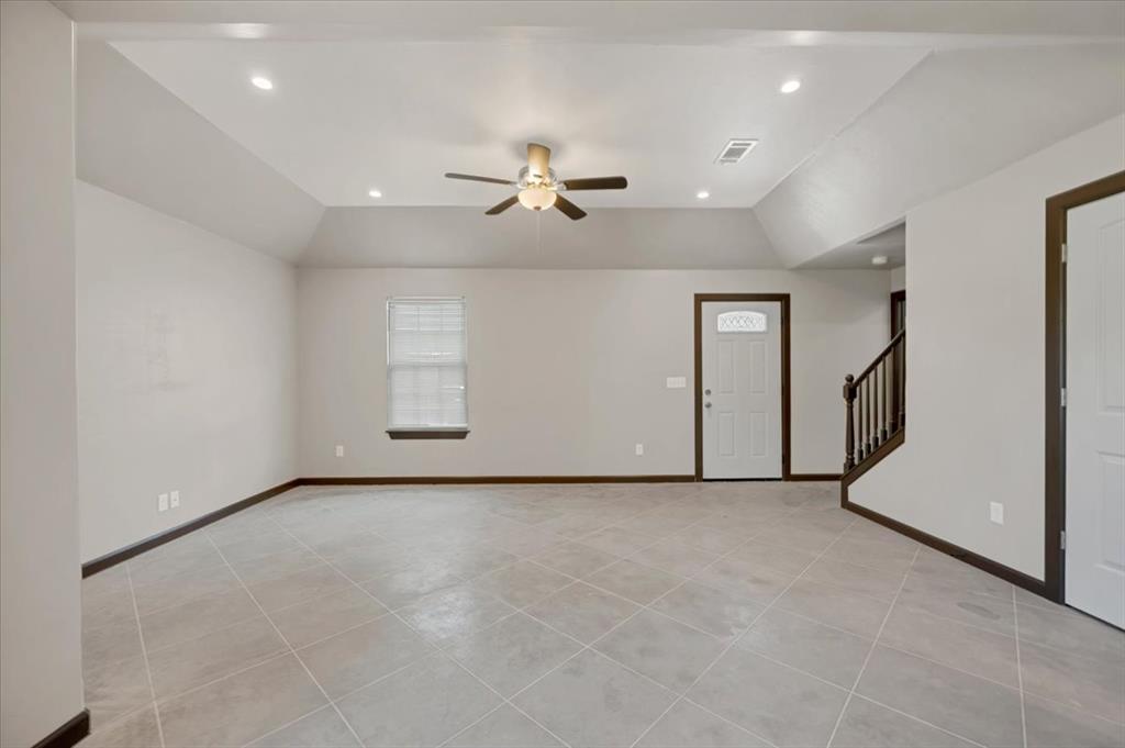 1825 N Myers Terrace Property Photo 36