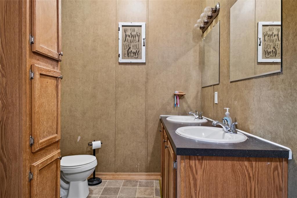 12689 N 1850 Road Property Photo 16